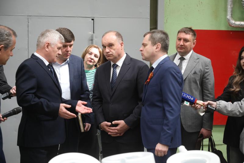 Завод «Нептун» посетили делегации краевого минпрома и Ставропольского агроуниверситета